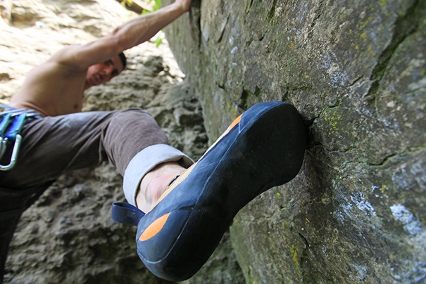 Advance sale Assimilate Controversy Climbing shoes: is pain insane?