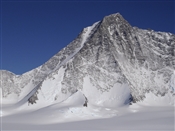 Kammerlander and Romero complete collections in Antarctica