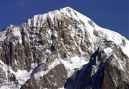 Kilian Jornet's remarkable speed traverse of Mont Blanc