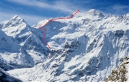 Urubko reaches the summit of Kangchenjunga alone from the north