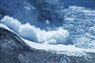 Earthquake triggers avalanche on Everest